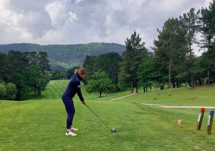 Alicia Fajardo lidera el Campeonato de España Mid Amateur Femenino