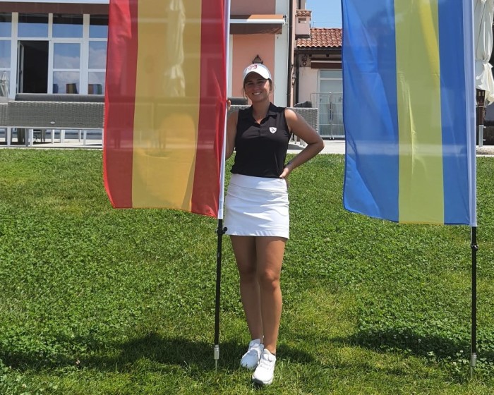 Alicia Fajardo y Óscar Sánchez ya  Italia para disputar el Europeo Mid Amateur