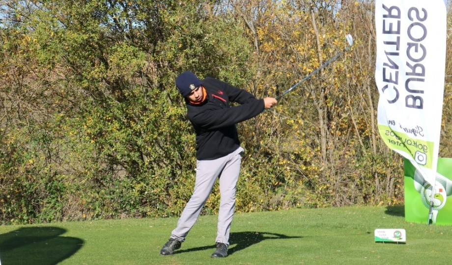 Sigot López le arrebata el liderazgo a Buendía en una dura segunda ronda de la Gran Final PGA Saldaña