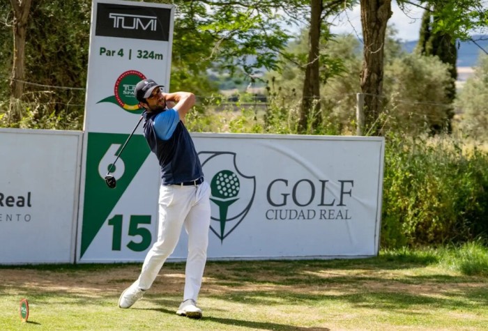 Chisco Lagarto, líder en solitario en el III Open de Ciudad Real de la PGAe 