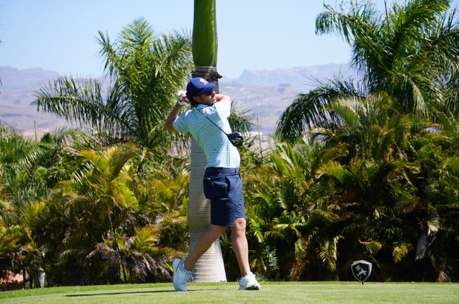 Óscar Sánchez golpea primero en el Campeonato de España Mid Amateur Masculino 2024