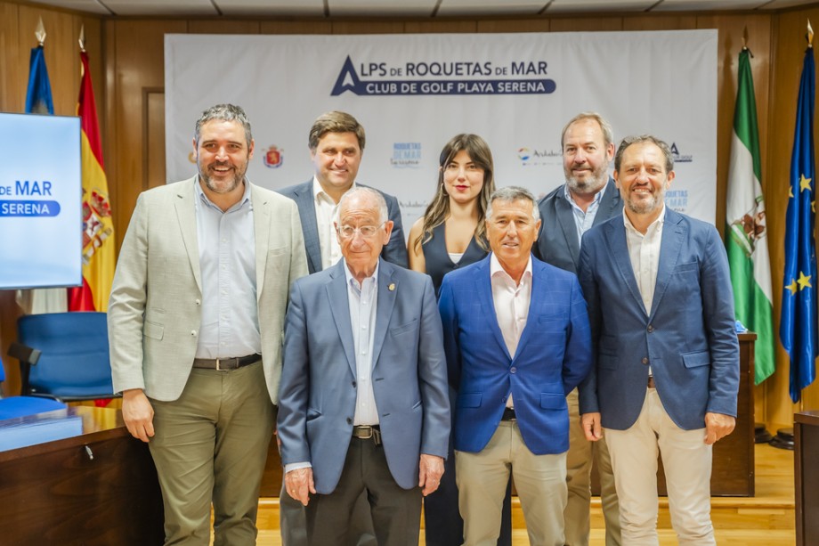 El municipio de Roquetas de Mar recibe con honores al Alps Tour