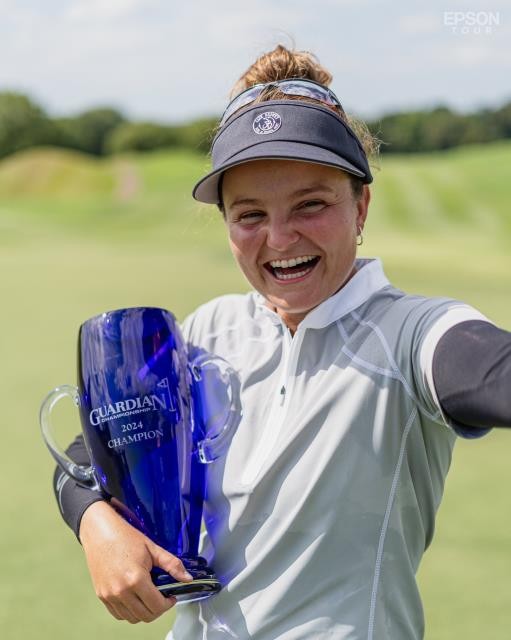 Fátima Fernández gana por tercera vez en el Epson Tour y Alfredo García-Heredia estuvo cerca de la victoria