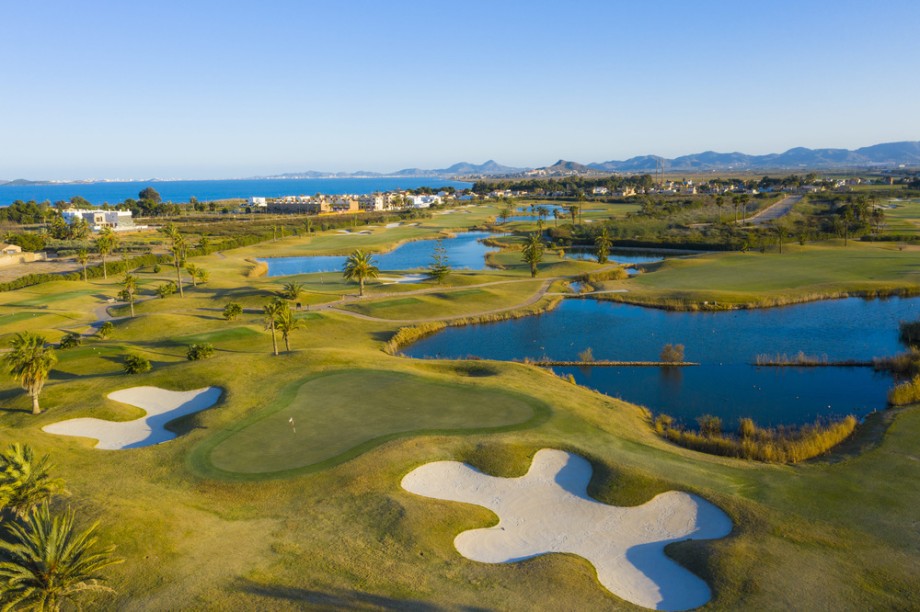 Región de Murcia Costa Cálida impulsa el golf en un torneo social en el Real Club de Golf La Herrería