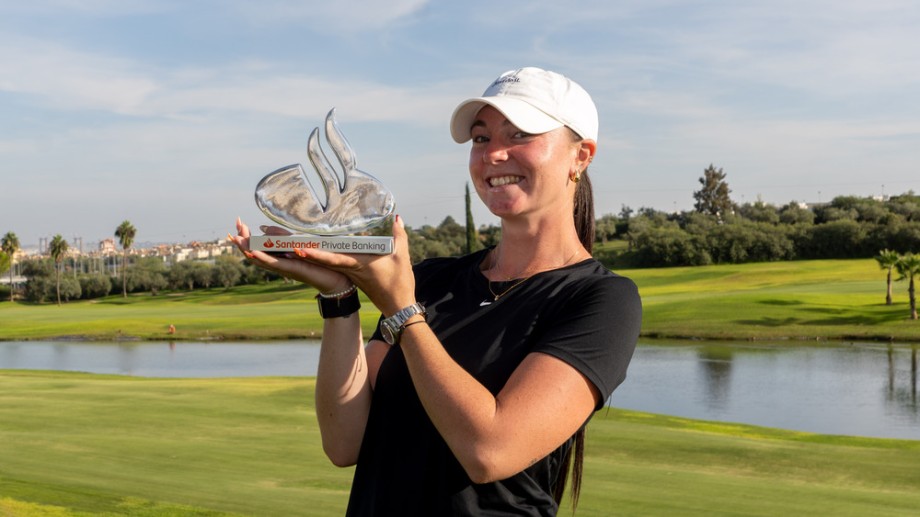 Lucie Malchirand conquista el Santander Golf Tour Sevilla con una victoria memorable