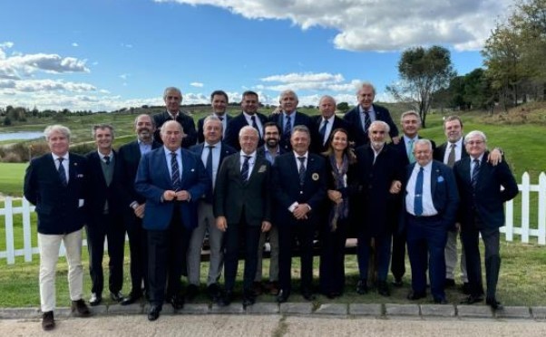 Reunión de  presidentes de FFAA y Concesión de Medallas de Oro y Placas al Mérito en Golf 2024 de la RFEG